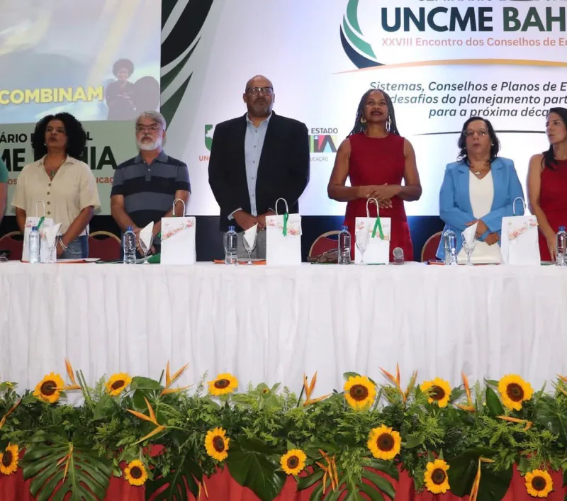 Medeiros Neto participa do 28º Encontro dos Conselhos de Educação da Uncme Bahia