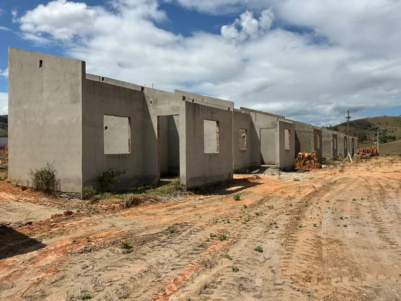 ESCÂNDALO EM ITANHÉM: Ex-prefeito é apontado como responsável por sumiço de quase R$ 2 milhões das casas populares ESCÂNDALO EM ITANHÉM: Ex-prefeito é apontado como responsável por sumiço de quase R$ 2 milhões das casas populares