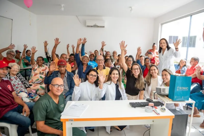 Teixeira de Freitas amplia atendimento especializado com entrega de aparelhos auditivos para 21 municípios