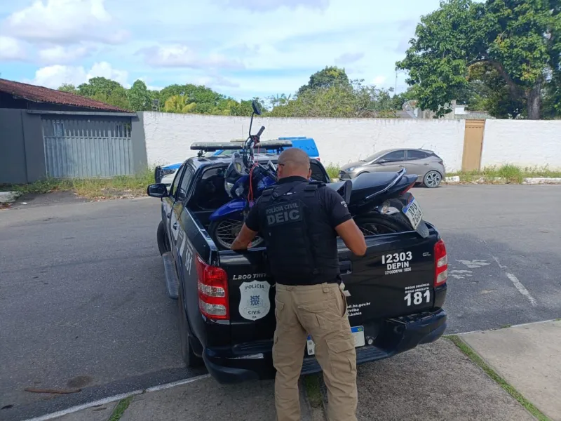 Mulher é presa por receptação e comparsa é capturado em operação em Eunápolis