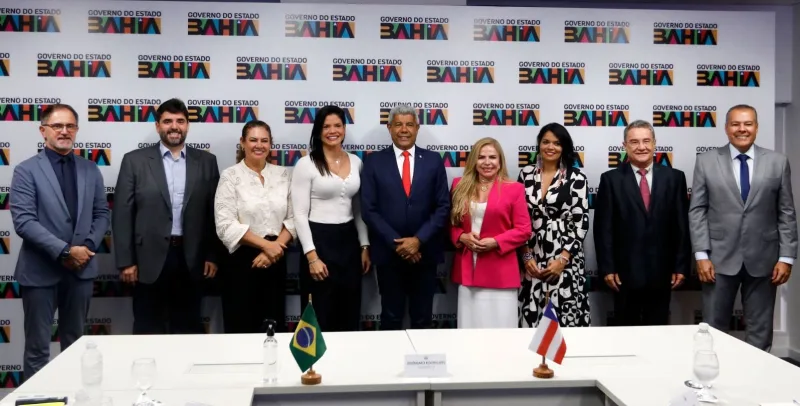 Jerônimo anuncia mudanças no secretariado e em órgãos do Estado em adequação à legislação eleitoral