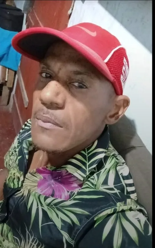 Crime Brutal - Criança de 1 ano ´e agredida até a morte pelo pai. Família é Rancho Alegre, distrito de Caravelas Crime Brutal - Criança de 1 ano ´e agredida até a morte pelo pai. Família é Rancho Alegre, distrito de Caravelas