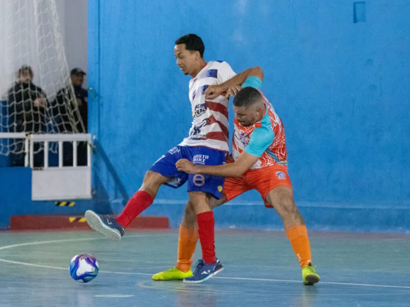 Goleadas marcam início do Torneio do Trabalhador em Teixeira de Freitas Goleadas marcam início do Torneio do Trabalhador em Teixeira de Freitas