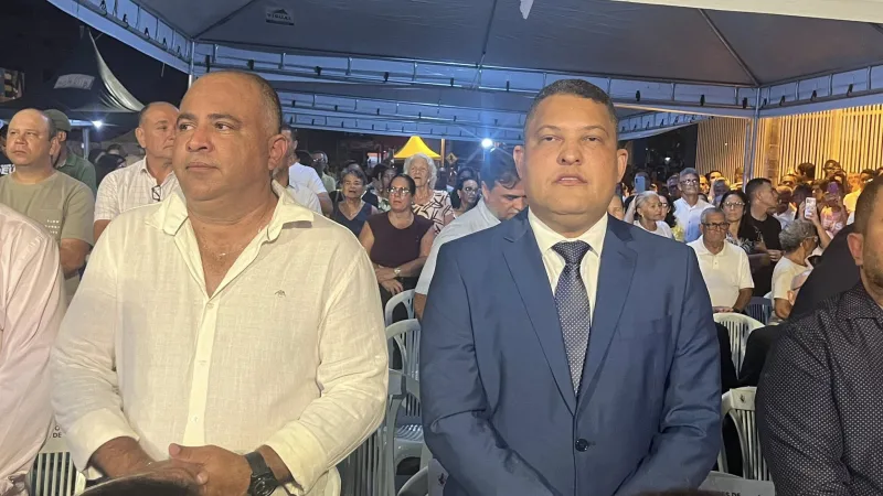 Novo bispo toma posse e reúne multidão na Catedral São Pedro em celebração histórica