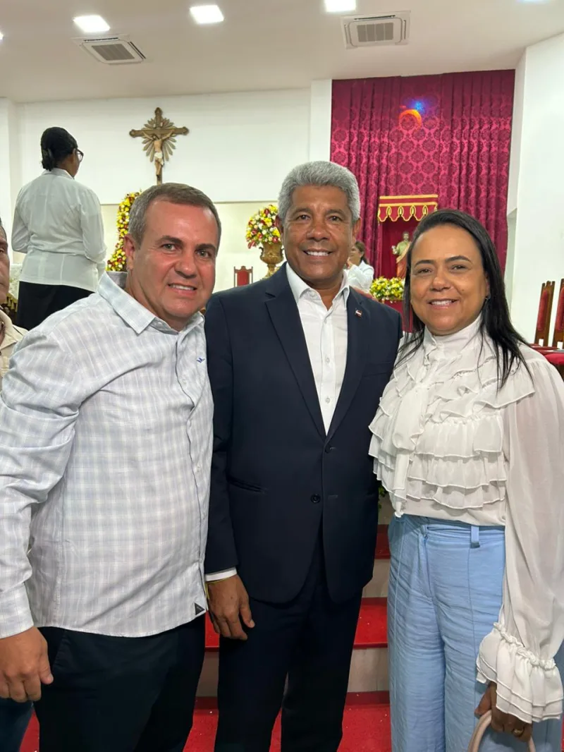 Prefeito Tonzinho participa da posse de novo bispo e destaca momento de fé e união na região
