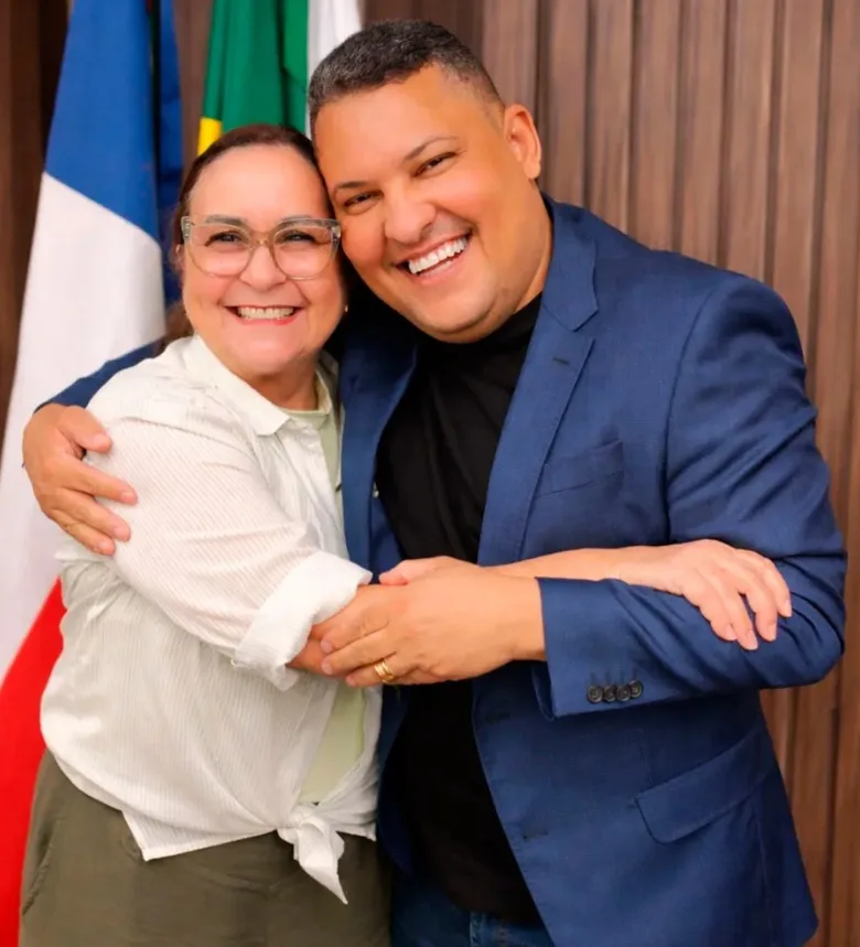 Câmara aprova reajuste de 5,4% para professores em Teixeira de Freitas Câmara aprova reajuste de 5,4% para professores em Teixeira de Freitas