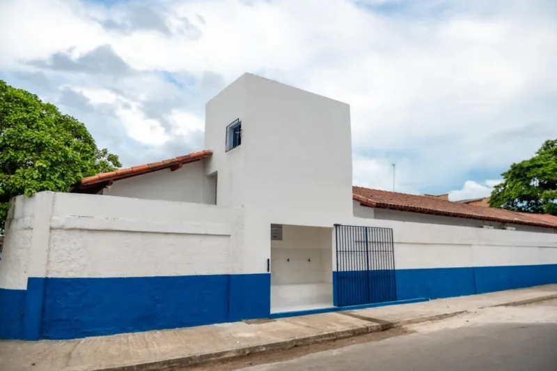 Prefeitura segue investindo e entrega mais um chafariz à população de Teixeira de Freitas