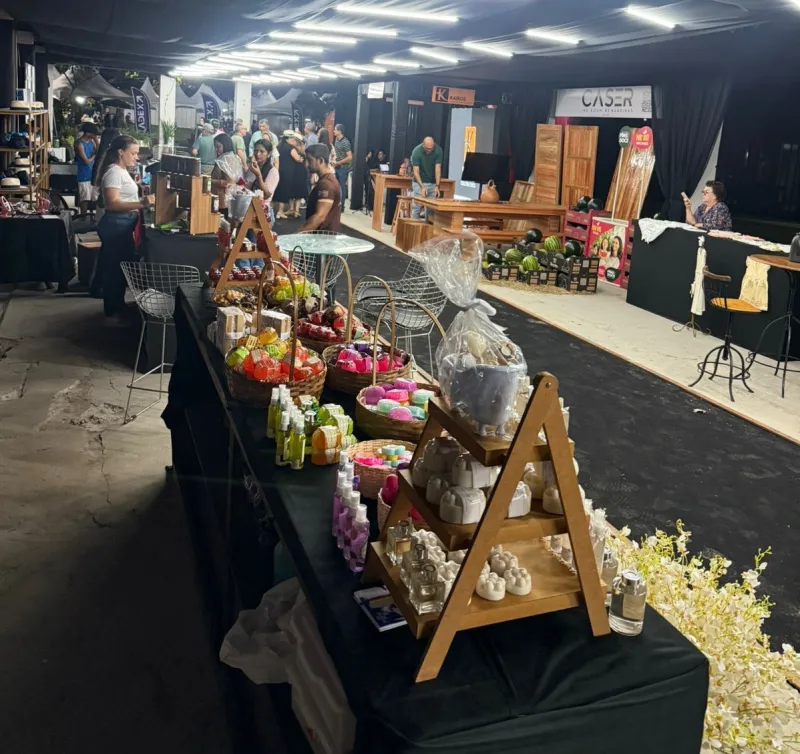 Vereda se destaca na FENEC com valorização do artesanato e da cultura local