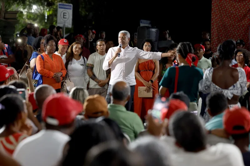 Jerônimo dialoga com lideranças do MST e trata de demandas para fortalecer comunidades rurais