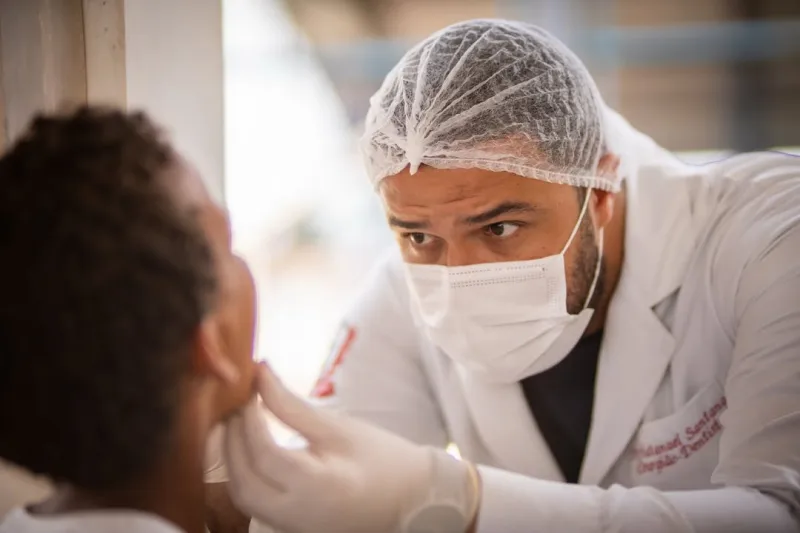 Ação de saúde bucal atende mais de 200 alunos em escola do município de Prado