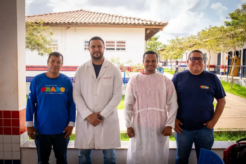 Ação de saúde bucal atende mais de 200 alunos em escola do município de Prado