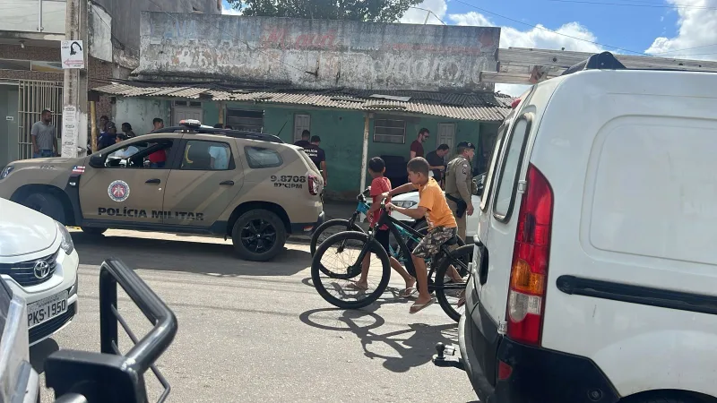 Mototaxista morre com tiro na cabeça durante briga com o irmão em Teixeira de Freitas