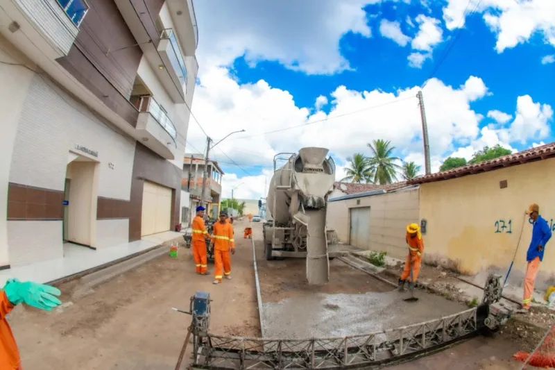 Prefeitura investe em pavimentação e melhora acesso no bairro Residencial dos Pioneiros