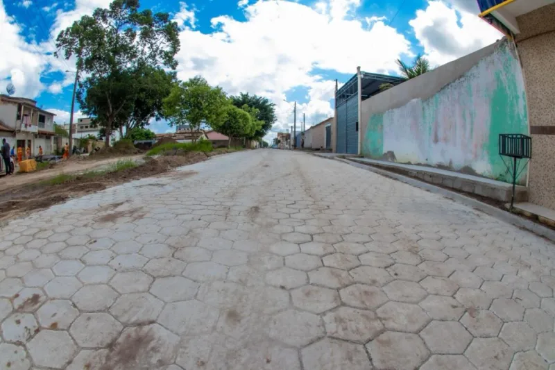Prefeitura investe em pavimentação e melhora acesso no bairro Residencial dos Pioneiros
