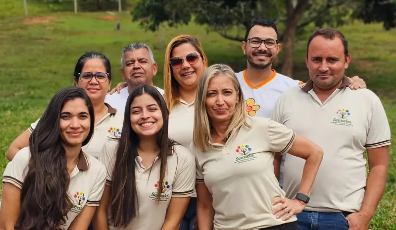 Famílias de Santa Rita recebem apoio alimentar por meio de ação social em Itanhém