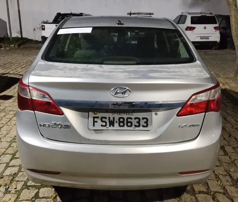 Polícia Militar prende suspeito de receptação de carro roubado em São Paulo; ele se passou por policial civil