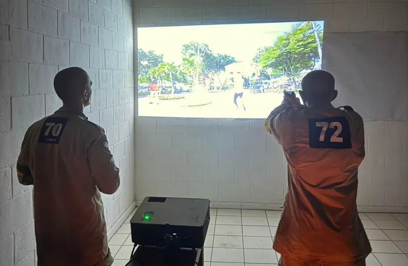 CIPE/Mata Atlântica investe em simulador virtual de tiro para aprimorar treinamento policial
