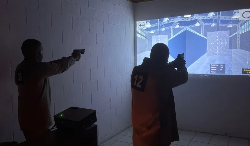CIPE/Mata Atlântica investe em simulador virtual de tiro para aprimorar treinamento policial