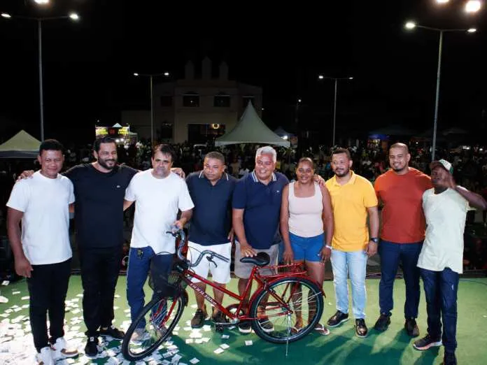 Torneio do Trabalhador e shows marcam fim de semana festivo em São José de Alcobaça