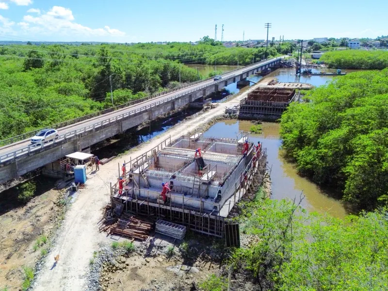 Nova ponte de mão dupla avança e começa a mudar infraestrutura e mobilidade em Prado