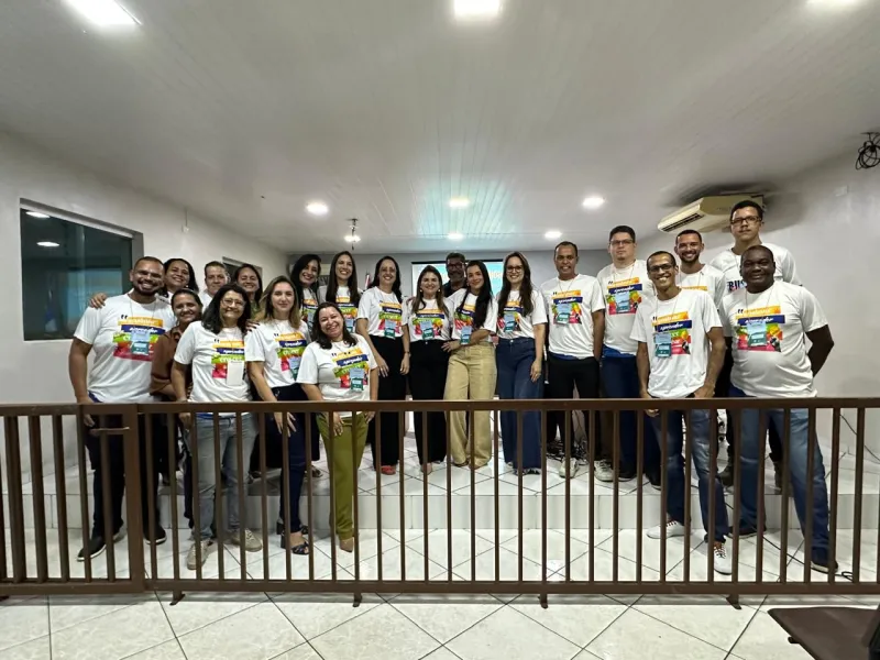 Educação de Medeiros Neto realiza Audiência Pública de Avaliação do Plano Municipal de Educação 2015-2025 Educação de Medeiros Neto realiza Audiência Pública de Avaliação do Plano Municipal de Educação 2015-2025