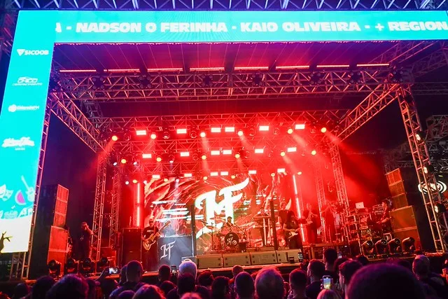 Teixeira Festival 2026 começa com multidão e grandes shows de Marcelo Falcão, Nadson O Ferinha e La Fúria