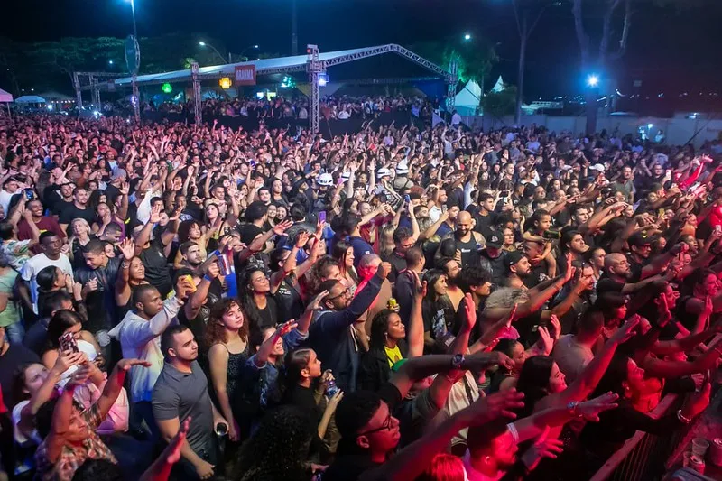 Teixeira Festival 2026 começa com multidão e grandes shows de Marcelo Falcão, Nadson O Ferinha e La Fúria