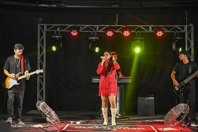 Teixeira Festival 2026 começa com multidão e grandes shows de Marcelo Falcão, Nadson O Ferinha e La Fúria