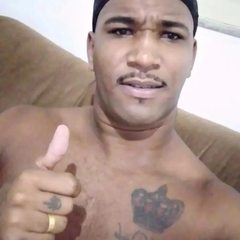 Pescador e tatuador de Alcobaça é encontrado morto no mar em Porto Seguro