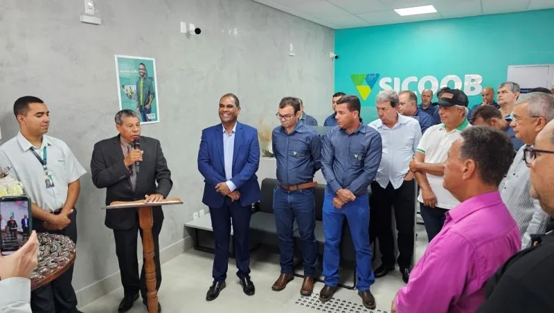 Prefeitura de Mucuri e Sicoob Carlos Chagas ampliam projeto oftalmológico que transforma a vida de estudantes da rede municipal