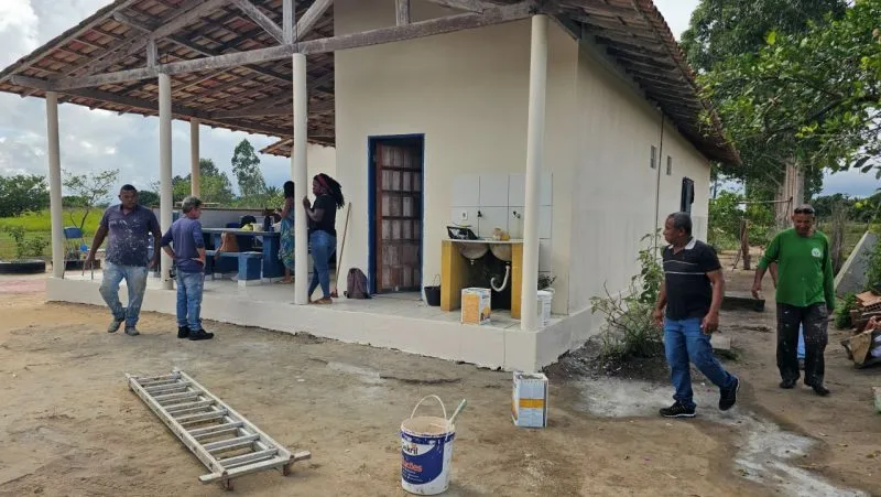 Prefeitura de Mucuri entrega reforma do Posto de Saúde do Lagoa Bonita e entra em fase final com a revitalização da Escola Carolina de Moraes