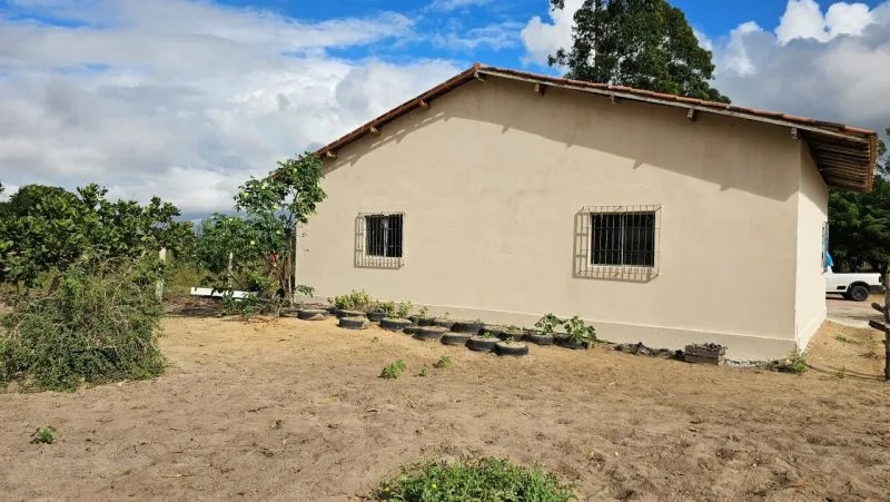 Prefeitura de Mucuri entrega reforma do Posto de Saúde do Lagoa Bonita e entra em fase final com a revitalização da Escola Carolina de Moraes