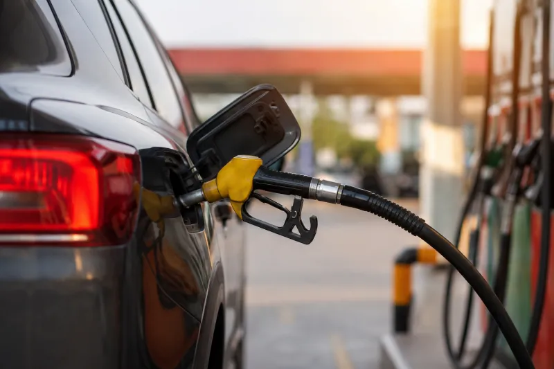 Petrobras anuncia aumento no preço da gasolina a partir desta sexta-feira
