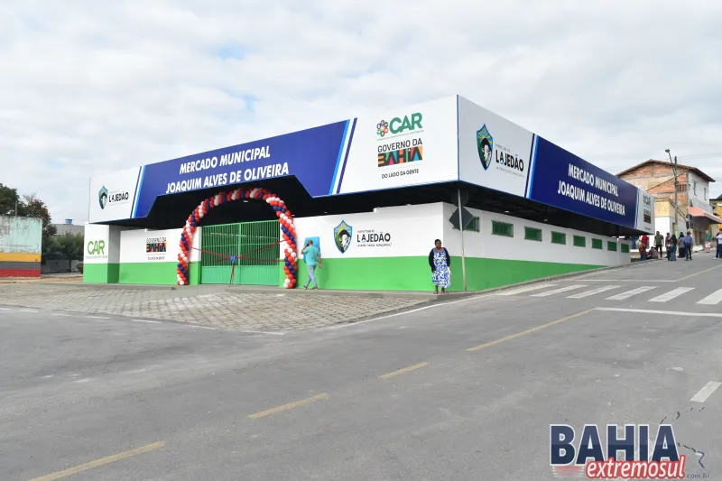 Prefeito Tonzinho entrega novo Mercado Municipal e reforça série de investimentos em Lajedão