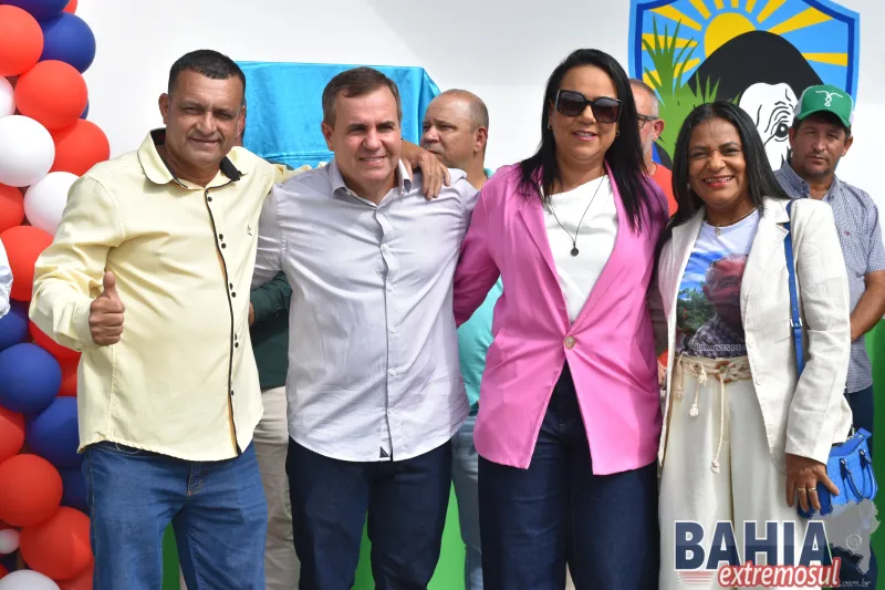 Prefeito Tonzinho entrega novo Mercado Municipal e reforça série de investimentos em Lajedão