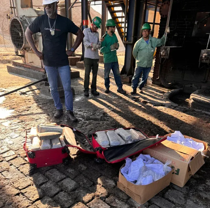 Polícia Civil realiza incineração de drogas apreendidas em unidades da 8ª COORPIN TEIXEIRA DE FREITAS