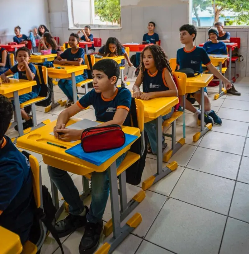 Maio Amarelo 2026: PRF intensifica ações educativas e aproxima comunidade em Teixeira de Freitas