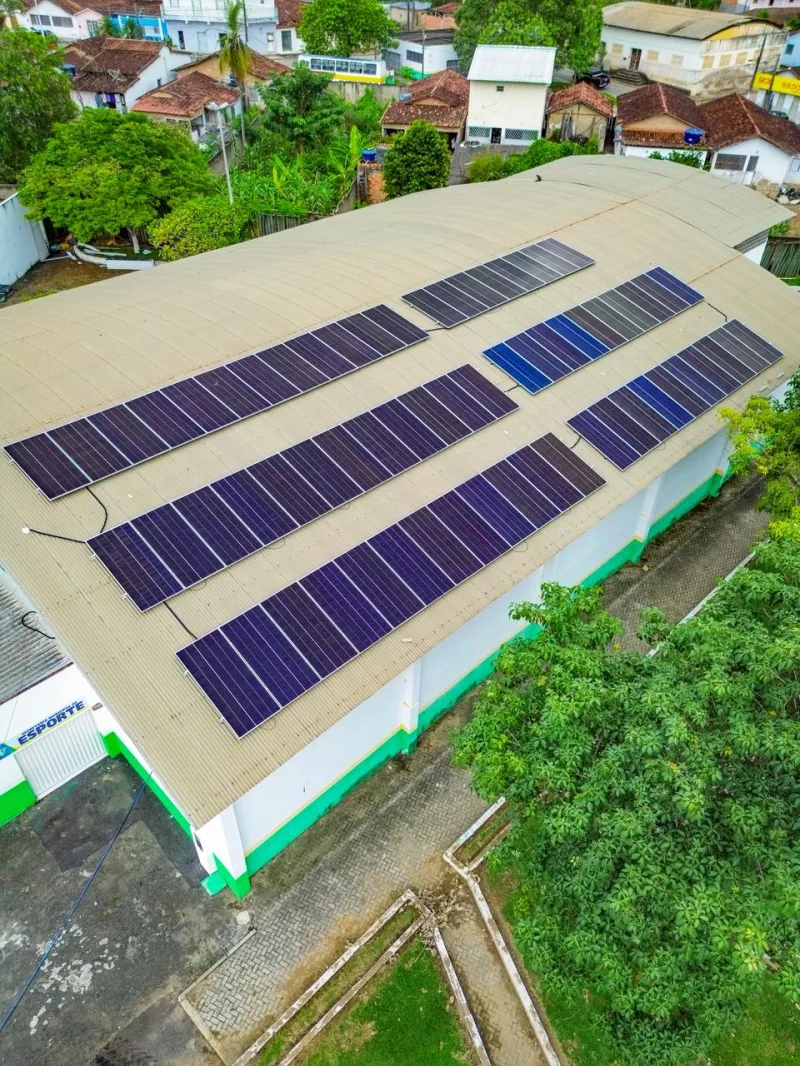 Vereda avança na instalação de usinas solares e prevê economia de energia nos prédios públicos