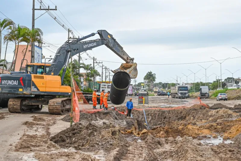 Obras de drenagem na BR-101 avançam e fortalecem infraestrutura urbana de Teixeira de Freitas