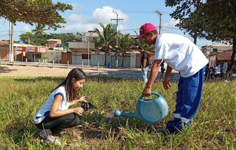 Mucuri abre programação do Junho Verde com ações de educação ambiental e plantio de árvores