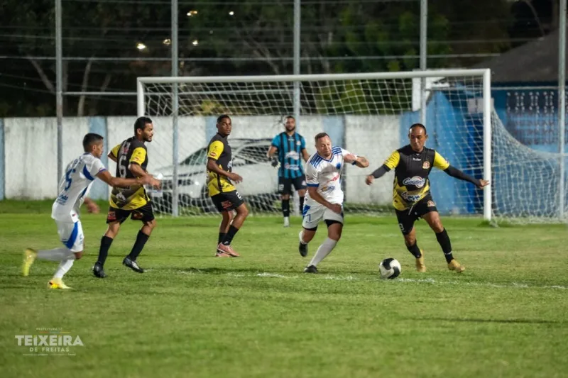 Arutef/Varejão das Baterias conquista os títulos das categorias 40+ e 50+ do Campeonato Master 2026