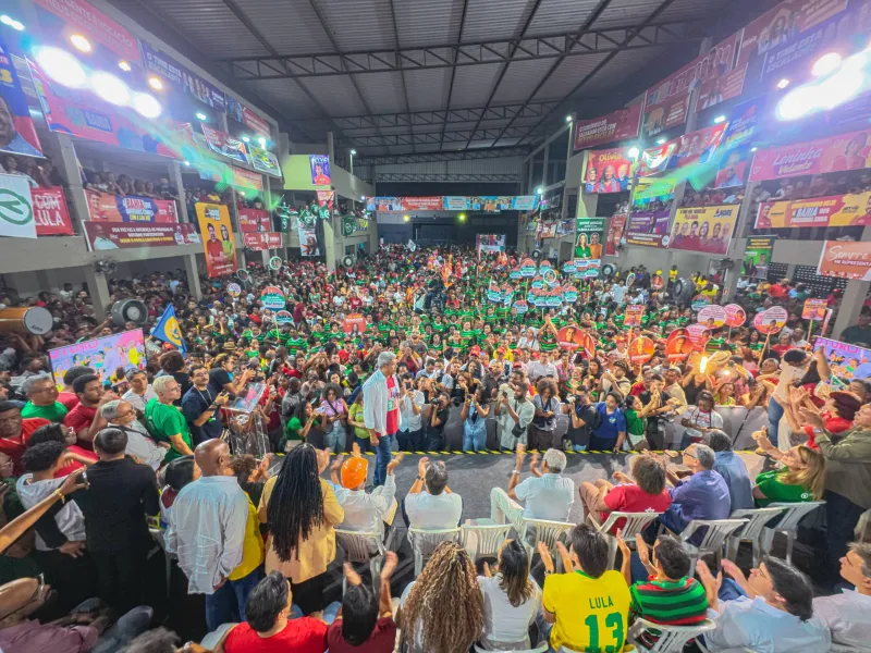 Com R$ 11,3 bilhões investidos em Salvador, Jerônimo inicia escutas populares na capital Com R$ 11,3 bilhões investidos em Salvador, Jerônimo inicia escutas populares na capital