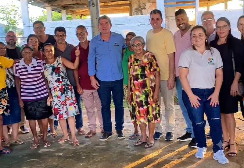 Prefeito Bemtivi anuncia nova reforma da tradicional lavanderia comunitária do bairro Monte Santo em Itanhém Prefeito Bemtivi anuncia nova reforma da tradicional lavanderia comunitária do bairro Monte Santo em Itanhém