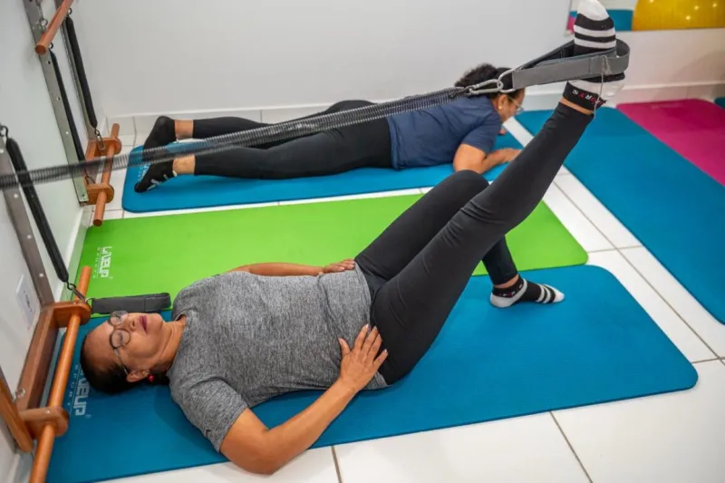 Pilates do CTO auxilia na reabilitação e na qualidade de vida de pacientes com dores na coluna