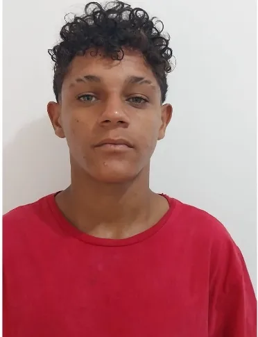 Polícia Civil cumpre mandados contra investigado por série de roubos em Nova Viçosa Polícia Civil cumpre mandados contra investigado por série de roubos em Nova Viçosa