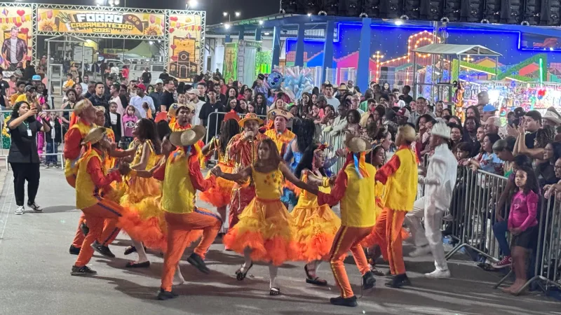Primeira noite da Festa do Casamenteiro reúne grande público e celebra tradição com muita música em Posto da Mata