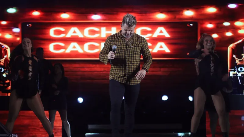 Primeira noite da Festa do Casamenteiro reúne grande público e celebra tradição com muita música em Posto da Mata
