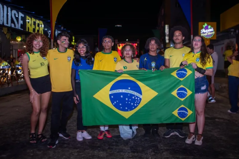 Teixeira Junina transforma estreia do Brasil na Copa em grande festa na Rua da Pituba