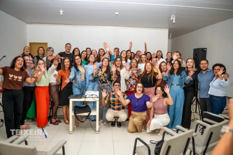 Educação com participação: Teixeira de Freitas inicia construção do novo PME