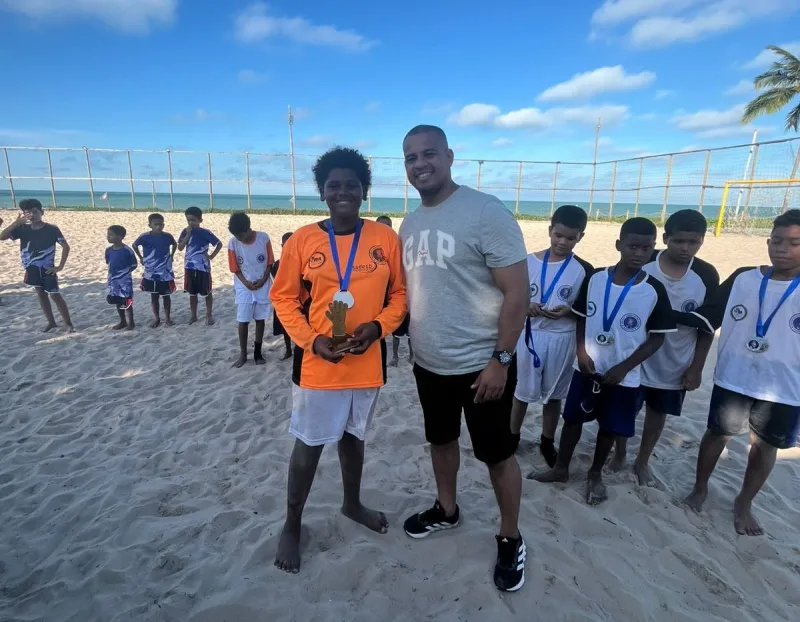 Talento nas areias: Projeto Garotos do Futuro encerra 1º Campeonato de Beach Soccer com grandes finais em Alcobaça